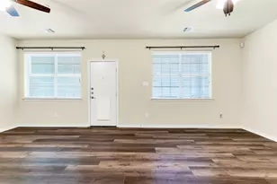 2556 Chambers Dr, Lewisville, TX 75067 - Photo 9