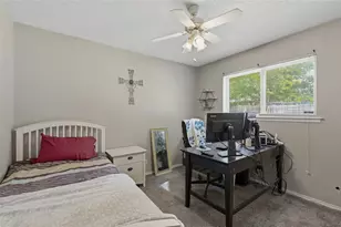 1028 S Idlewild Dr, Sherman, TX 75090 - Photo 19