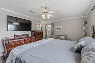 1028 S Idlewild Dr, Sherman, TX 75090 - Photo 13