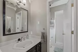 1028 S Idlewild Dr, Sherman, TX 75090 - Photo 15