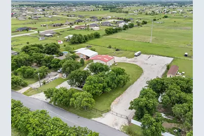 2030 County Road 4010, Decatur, TX 76234 - Photo 7