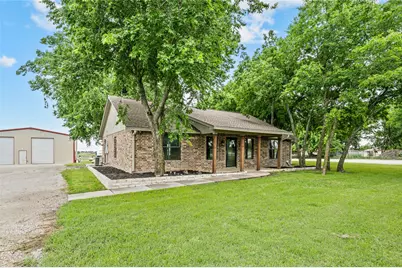 2030 County Road 4010, Decatur, TX 76234 - Photo 11