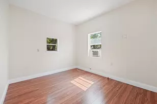 708 W Texas St, Denison, TX 75020 - Photo 13