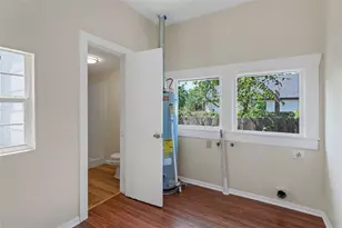 708 W Texas St, Denison, TX 75020 - Photo 11