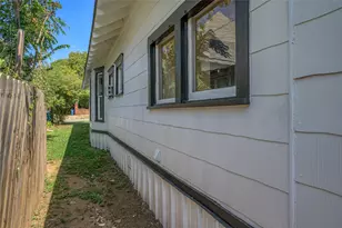 708 W Texas St, Denison, TX 75020 - Photo 23