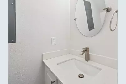 4307 Gilbert Avenue #302, Dallas, TX 75219 - Photo 13