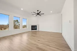 220 Basalt Ln, Reno, TX 76020 - Photo 7