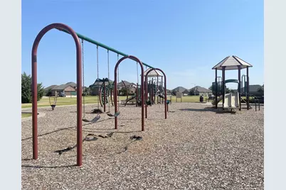 9020 Bronze Meadow Drive, Fort Worth, TX 76131 - Photo 35