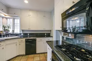 1523 Oak Knoll St, Dallas, TX 75208 - Photo 3