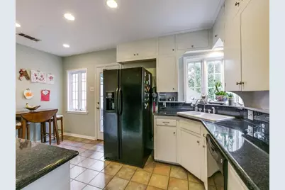 1523 Oak Knoll Street, Dallas, TX 75208 - Photo 15