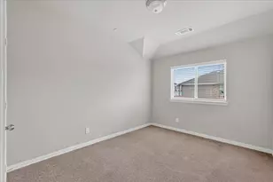 897 Shelby Ln, Lewisville, TX 75056 - Photo 19