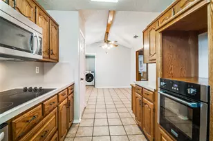 4913 Portola Dr, Garland, TX 75043 - Photo 11