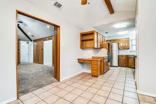 4913 Portola Dr, Garland, TX 75043 - Photo 9