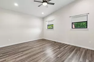 114 Harvey Cir, Little Elm, TX 75068 - Photo 17