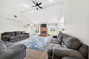2511 Hollow Bend, Mesquite, TX 75150 - Photo 9