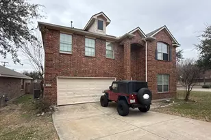 10369 Bradshaw Dr, Fort Worth, TX 76108 - Photo 3