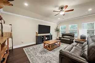 427 Paso Fino St, Robinson, TX 76706 - Photo 9