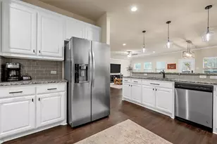 427 Paso Fino St, Robinson, TX 76706 - Photo 17