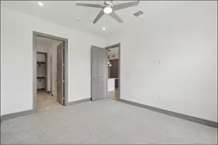 2700 Old Denton Rd, Carrollton, TX 75007 - Photo 19