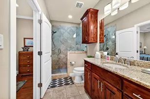 114 Blackfoot Trail, Lake Kiowa, TX 76240 - Photo 31