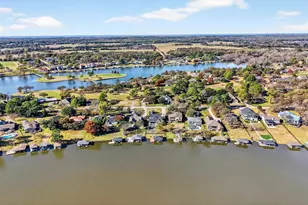 114 Blackfoot Trail, Lake Kiowa, TX 76240 - Photo 5