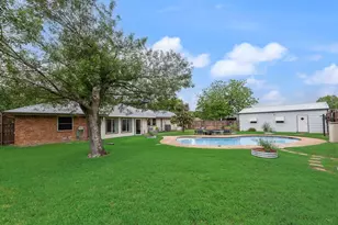 834 Rock Creek Ln, Red Oak, TX 75154 - Photo 37