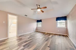 834 Rock Creek Ln, Red Oak, TX 75154 - Photo 19