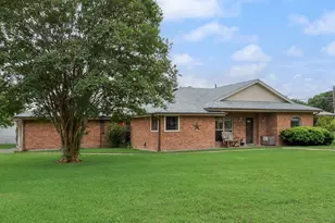 834 Rock Creek Ln, Red Oak, TX 75154 - Photo 3