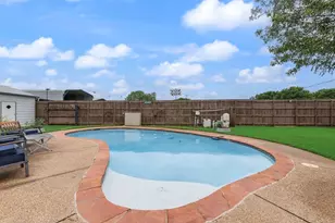 834 Rock Creek Ln, Red Oak, TX 75154 - Photo 31