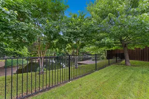 12025 Loch Ness Dr, Dallas, TX 75218 - Photo 27