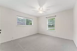 12025 Loch Ness Dr, Dallas, TX 75218 - Photo 23