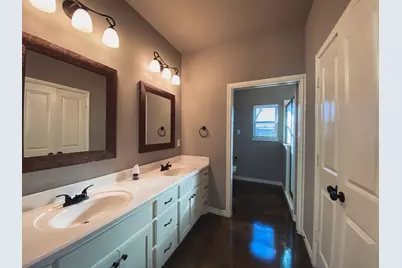 221 E Paris Street, Palmer, TX 75152 - Photo 9
