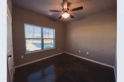 221 E Paris Street, Palmer, TX 75152 - Photo 5