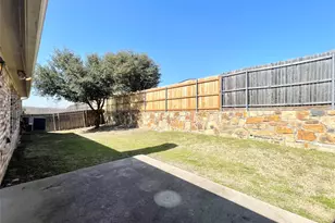 8441 Little Fawn Ln, Dallas, TX 75249 - Photo 25
