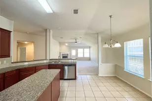 8441 Little Fawn Ln, Dallas, TX 75249 - Photo 7