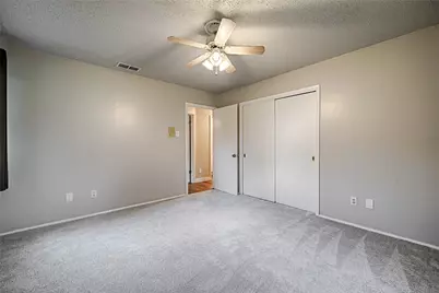 531 Himes Drive, Euless, TX 76039 - Photo 19