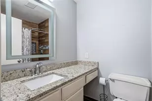 418 Matthews Dr, Arlington, TX 76012 - Photo 19