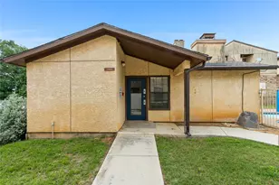 418 Matthews Dr, Arlington, TX 76012 - Photo 29