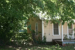 908 Franklin St, Weatherford, TX 76086 - Photo 3