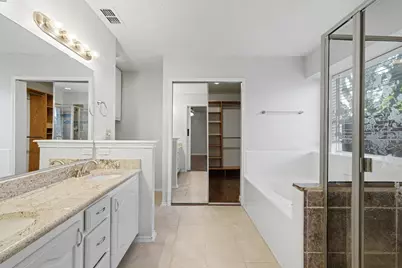 2080 Briarcliff Road, Lewisville, TX 75067 - Photo 13