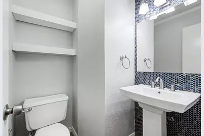 2080 Briarcliff Road, Lewisville, TX 75067 - Photo 9