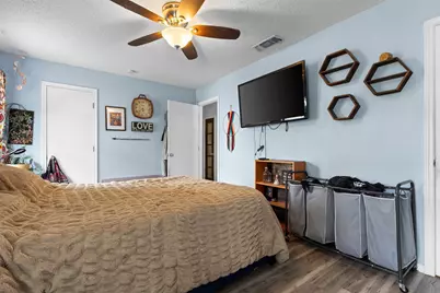 316 Hickorywood Street, Azle, TX 76020 - Photo 17