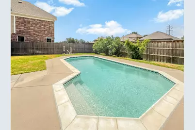 6951 Sea Harbor Drive, Grand Prairie, TX 75054 - Photo 5