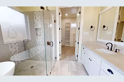 2405 Vineyard Drive, Granbury, TX 76048 - Photo 19