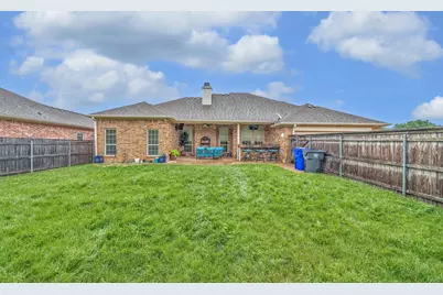 201 Edinburgh, Waco, TX 76712 - Photo 29