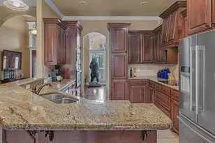 201 Edinburgh, Waco, TX 76712 - Photo 9