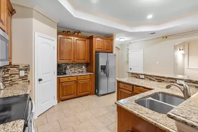 502 Ritchey Street, Gainesville, TX 76240 - Photo 11
