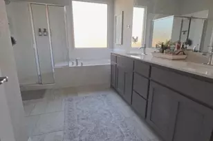 3447 Hidden Holw Dr, Grand Prairie, TX 76065 - Photo 15