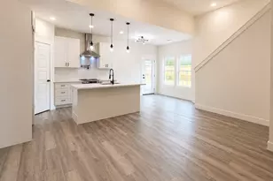 2224 Hercules Dr, Granbury, TX 76048 - Photo 3