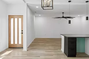 1011 S Waverly Dr, Dallas, TX 75208 - Photo 21